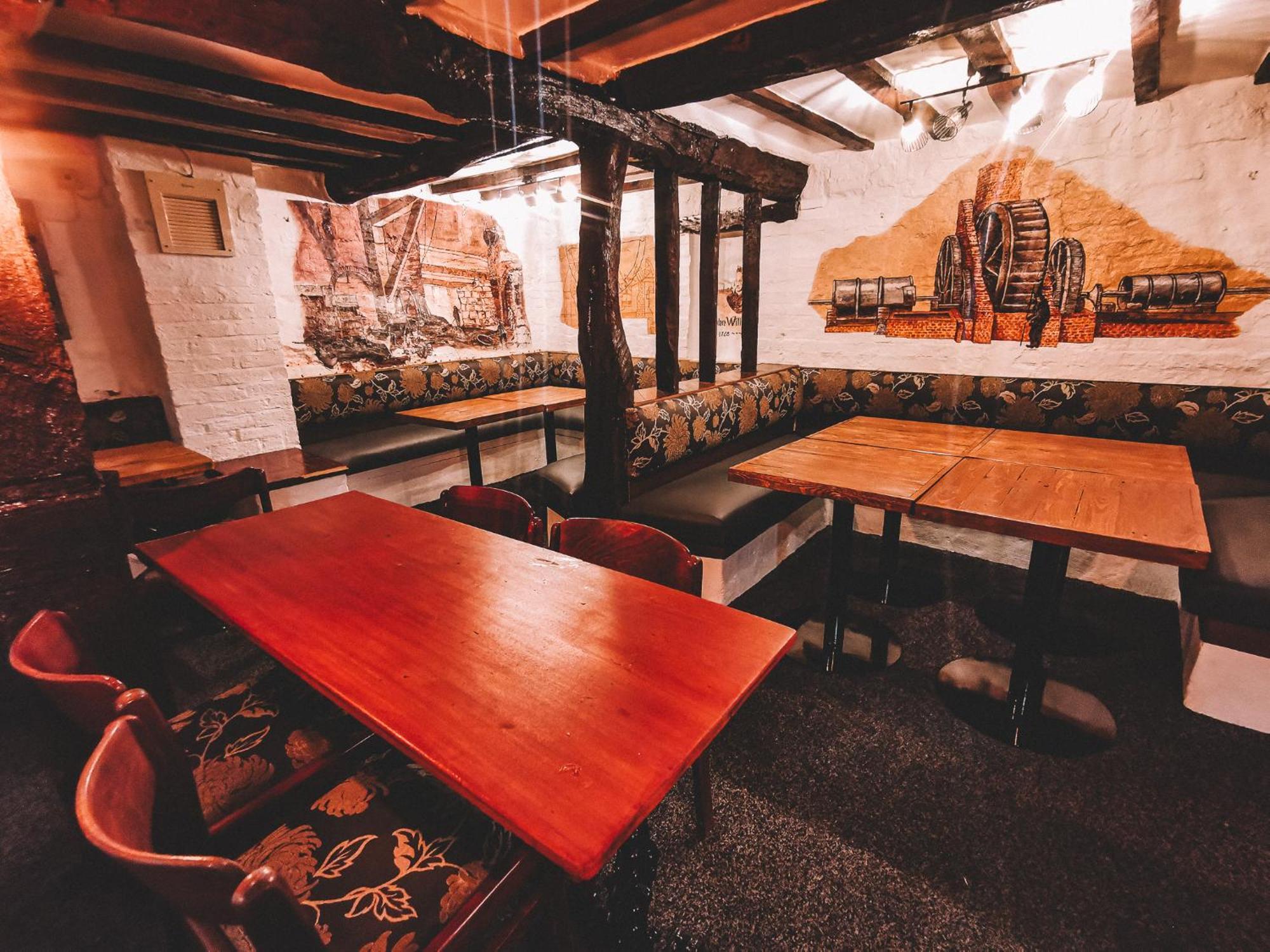 The Ironmaster Bed and Breakfast Broseley Exteriör bild